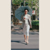 Sunbarry Cool Shader in Butter & Sky – video of the UV umbrella with butter-cream and sky-blue two-tone and wooden handle, certified UPF 50+#Color_Butter & Sky